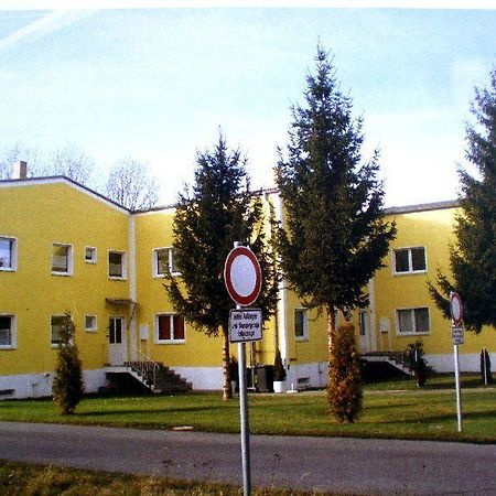 Am Rasthof Dresdner Tor Hotel Wilsdruff Exterior foto